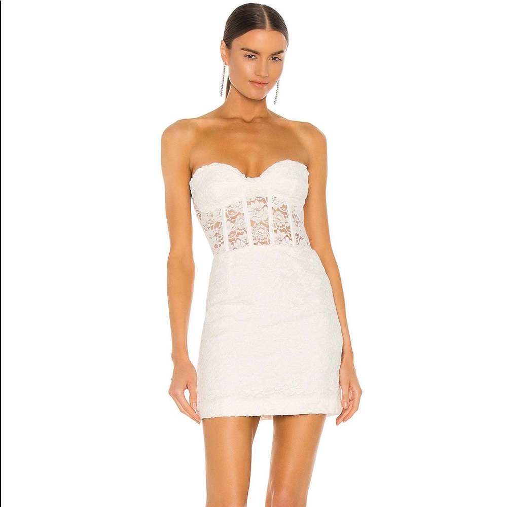 ⭐️⭐️REVOLVE LACE BUSTIER WHITE MINI DRESS (BARDOT)